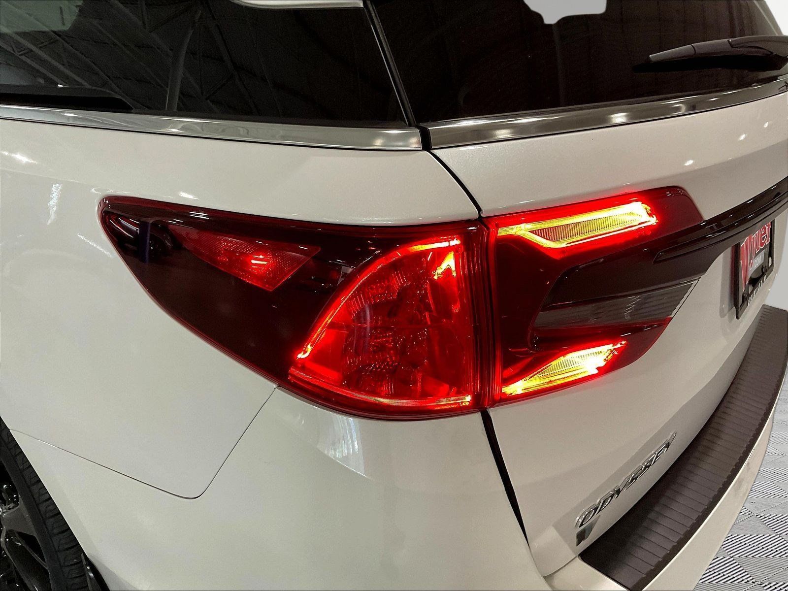 Used 2024 Honda Odyssey Sport image 22
