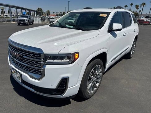 Used 2023 GMC Acadia Denali FWD image 2