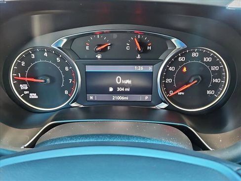 Used 2024 Chevrolet Blazer LT FWD image 17