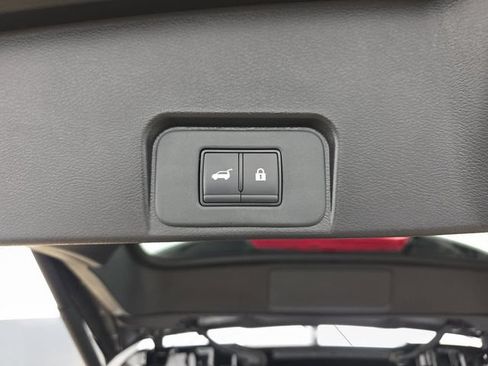 Used 2026 Nissan Rogue SV AWD/4WD image 34
