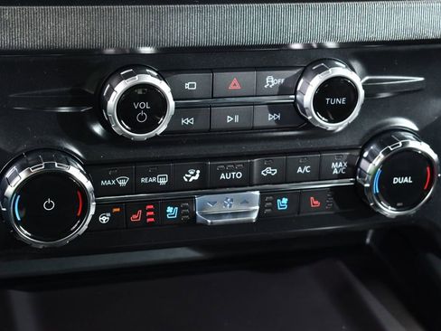 New 2026 Ford F250 Platinum image 29