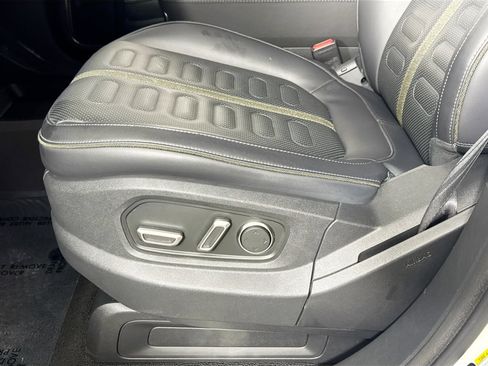 Used 2024 Rivian R1S Adventure image 23