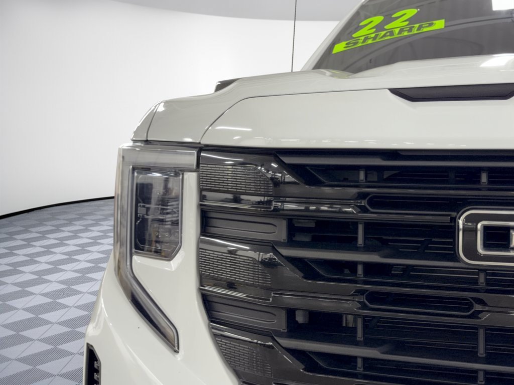 Used 2022 GMC Sierra 1500 Elevation w/ Preferred Package AWD/4WD image 12