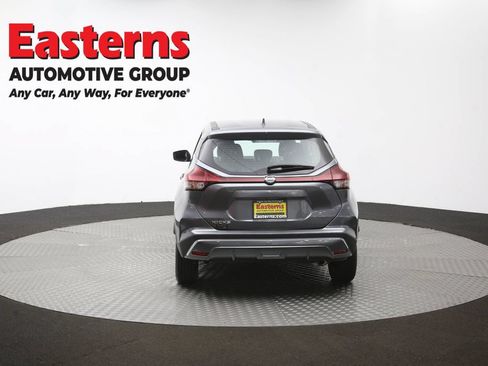 Used 2024 Nissan Kicks S FWD image 34