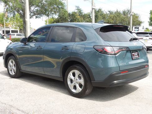 Used 2025 Honda HR-V LX image 6