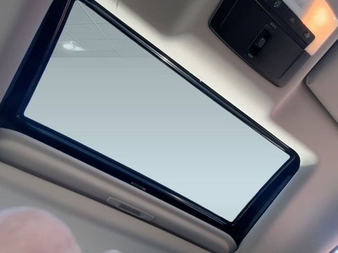 New 2025 Nissan Altima 2.5 SR w/ SR Premium Package image 14