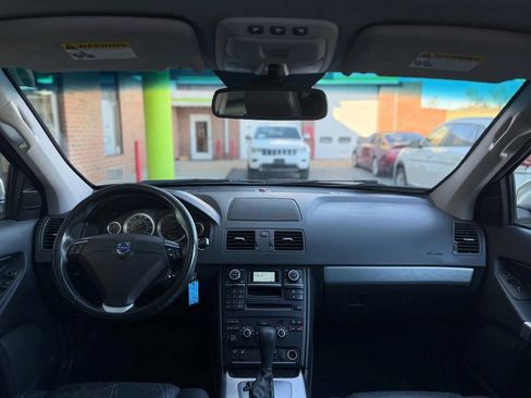 Used 2013 Volvo XC90 3.2 image 18