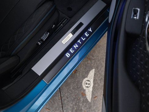 Certified 2022 Bentley Continental GT AWD/4WD image 38