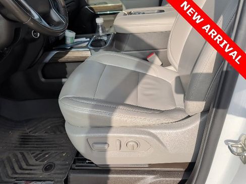 Used 2020 Chevrolet Silverado 1500 RST image 19