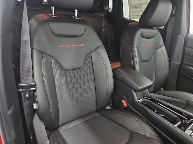 New 2026 Jeep Compass Trailhawk AWD/4WD image 29