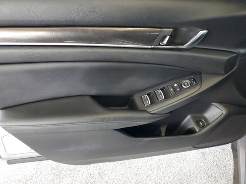 Used 2020 Honda Accord Sport image 12
