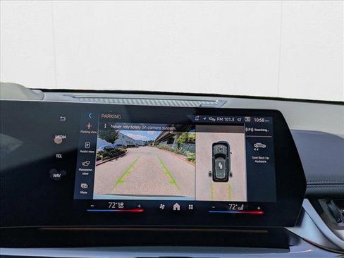 Used 2025 BMW X1 xDrive28i w/ Technology Package image 13