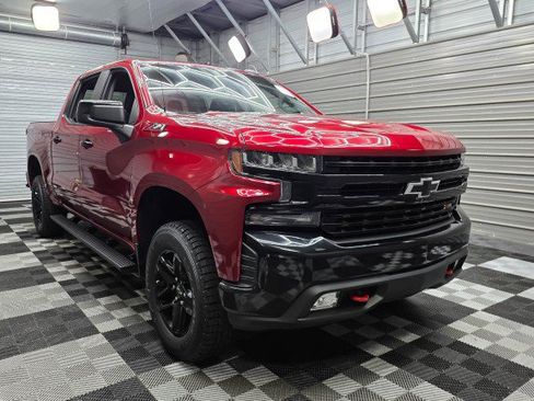 Used 2021 Chevrolet Silverado 1500 LT Trail Boss w/ Bed Protection Package AWD/4WD image 5