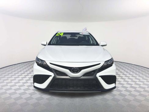 Certified 2024 Toyota Camry SE w/ Cold Weather Package AWD/4WD image 2