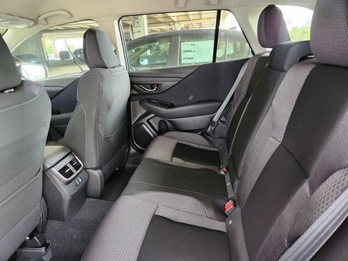 New 2025 Subaru Outback Premium w/ Popular Package #1A AWD/4WD image 9