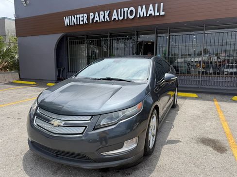Used 2012 Chevrolet Volt Premium w/ Premium Trim Package image 1