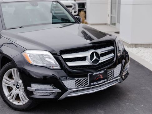 Used 2013 Mercedes-Benz GLK 350 4MATIC image 3