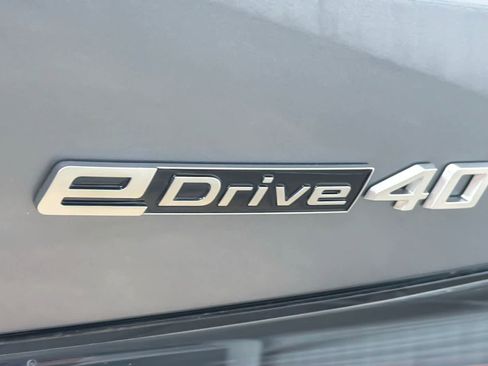 New 2026 BMW i4 eDrive40 w/ Parking Assistance Package RWD image 25