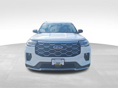 New 2026 Ford Explorer Platinum w/ LUX Leather Package image 9