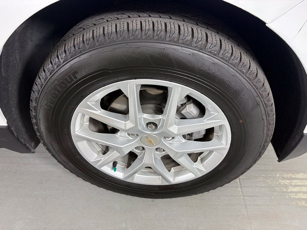 Used 2024 Chevrolet Equinox LT FWD image 10