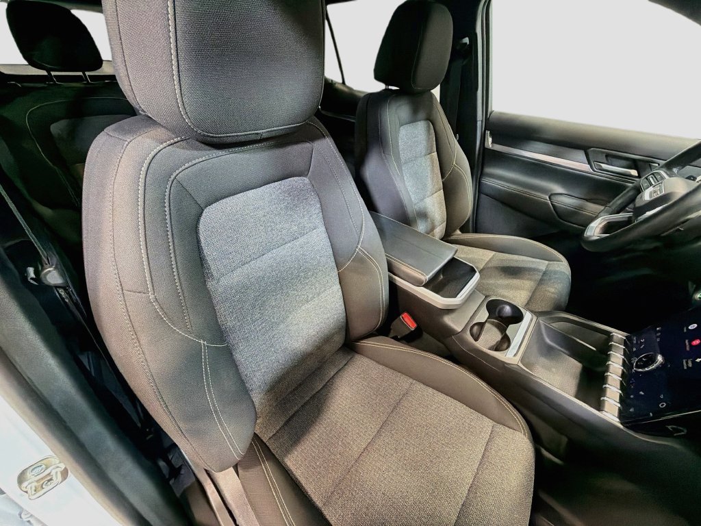Used 2026 GMC Terrain Elevation FWD image 28