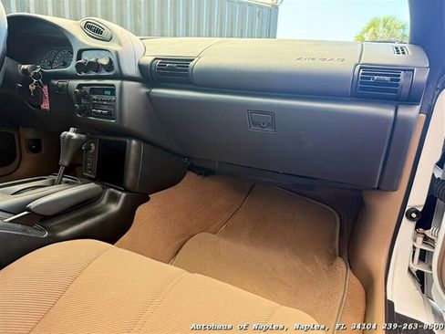 Used 1994 Chevrolet Camaro Z28 image 26