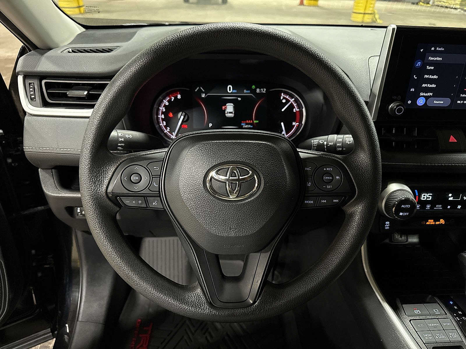 Certified 2025 Toyota RAV4 XLE AWD/4WD image 18