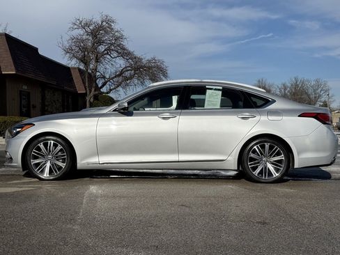 Used 2018 Genesis G80 3.8 w/ Option Group 03 image 2