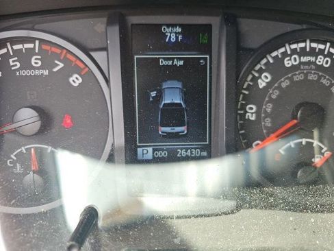 Used 2023 Toyota Tacoma SR image 12
