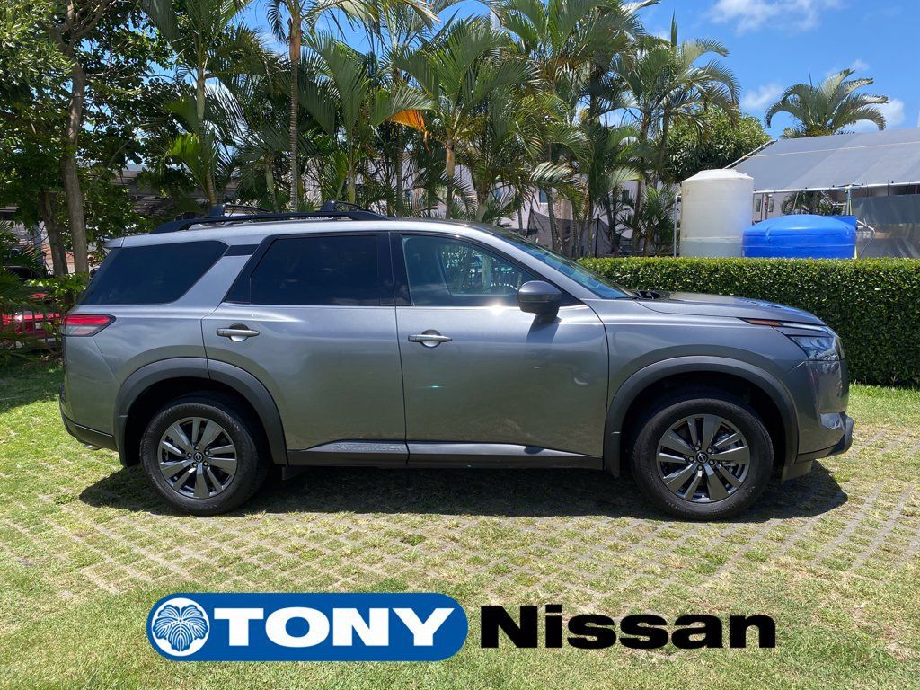 Used 2024 Nissan Pathfinder SV FWD image 18