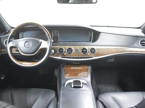 Used 2015 Mercedes-Benz S 550 4MATIC Sedan image 7