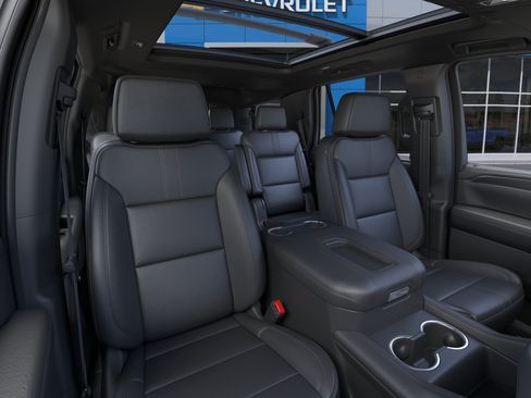Used 2024 Chevrolet Tahoe RST w/ Luxury Package AWD/4WD image 45