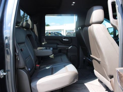 Used 2020 GMC Sierra 2500 Denali w/ Denali Ultimate Package AWD/4WD image 31