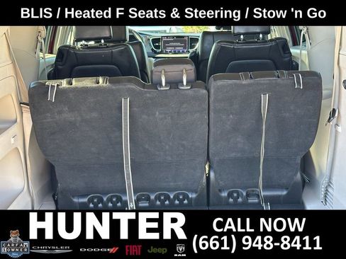 Used 2024 Chrysler Pacifica Touring-L FWD image 21