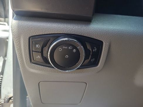 Used 2017 Ford F150 XLT RWD image 11