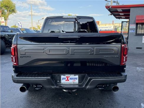 Used 2017 Ford F150 Raptor w/ Equipment Group 802A Luxury image 5