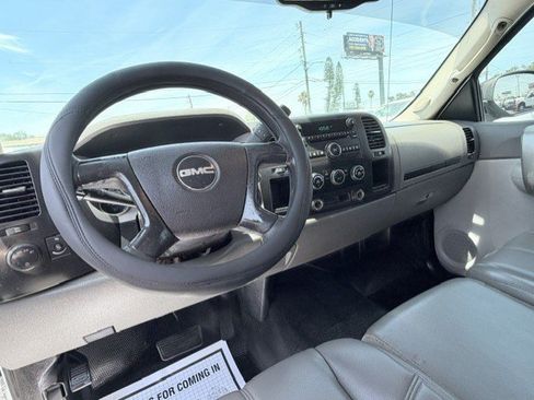 Used 2007 GMC Sierra 2500 W/T w/ Fleet Convenience Package RWD image 11