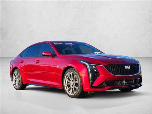 Used 2025 Cadillac CT5 Sport image 3