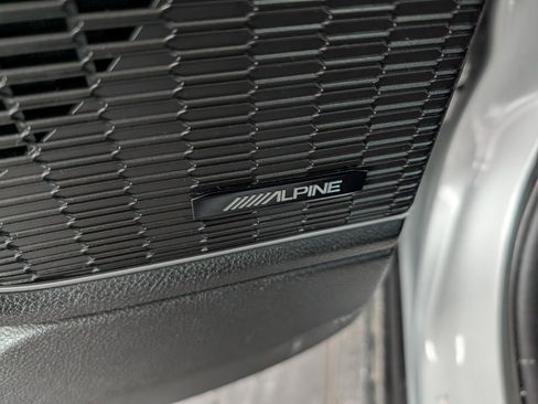 Used 2022 Jeep Grand Cherokee Trailhawk w/ Advanced Protech Group II image 17