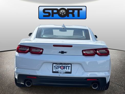 Used 2021 Chevrolet Camaro LT image 23