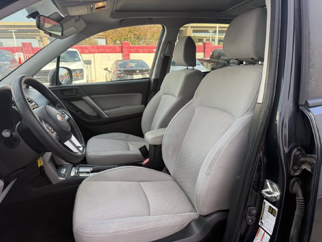 Used 2018 Subaru Forester 2.5i Premium w/ All-Weather Package AWD/4WD image 26