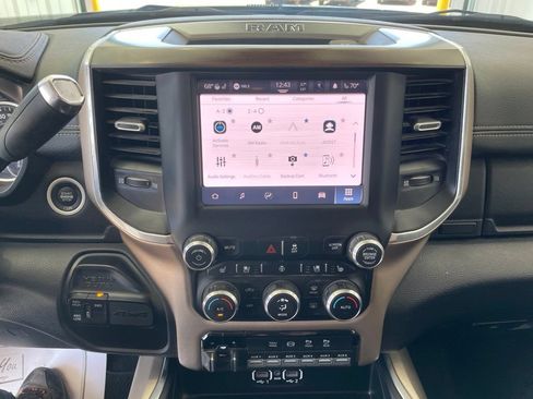 Used 2022 RAM 2500 Laramie AWD/4WD image 15