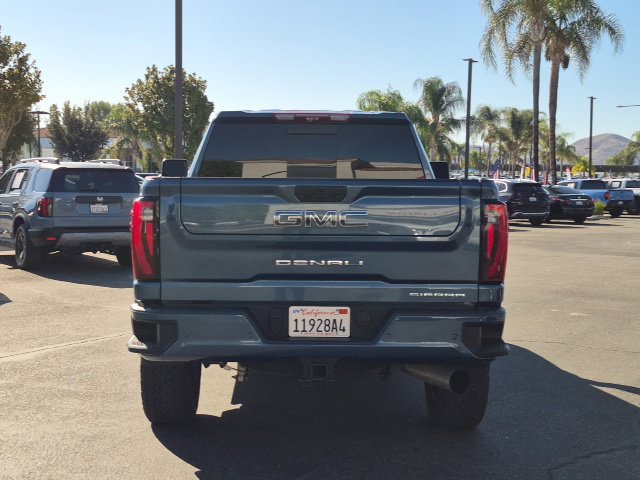 Used 2024 GMC Sierra 2500 Denali Ultimate AWD/4WD image 5