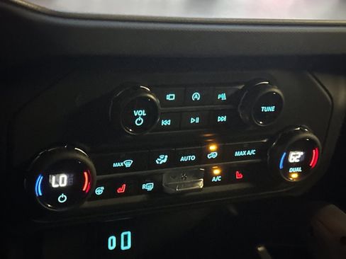 Used 2023 Ford Bronco Raptor AWD/4WD image 19