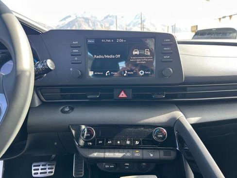 New 2026 Hyundai Elantra SEL Sport Premium FWD image 17