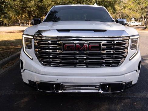 Used 2023 GMC Sierra 1500 Denali w/ Denali Reserve Package image 8