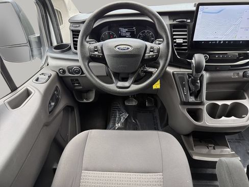 Used 2024 Ford Transit 350 XLT RWD image 13