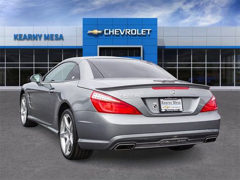 Used 2013 Mercedes-Benz SL 550 image 4