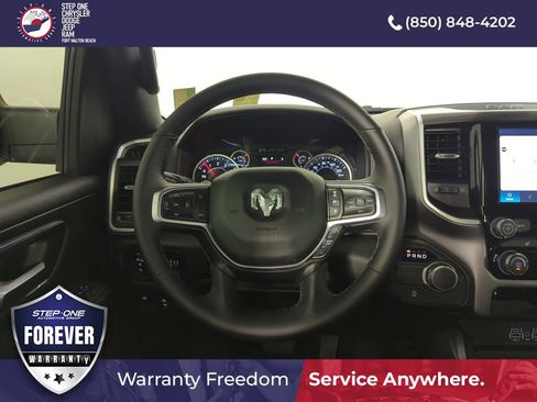 Used 2025 RAM 1500 Big Horn RWD image 16
