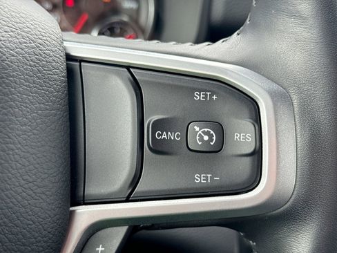 Used 2021 RAM 1500 Big Horn AWD/4WD image 29